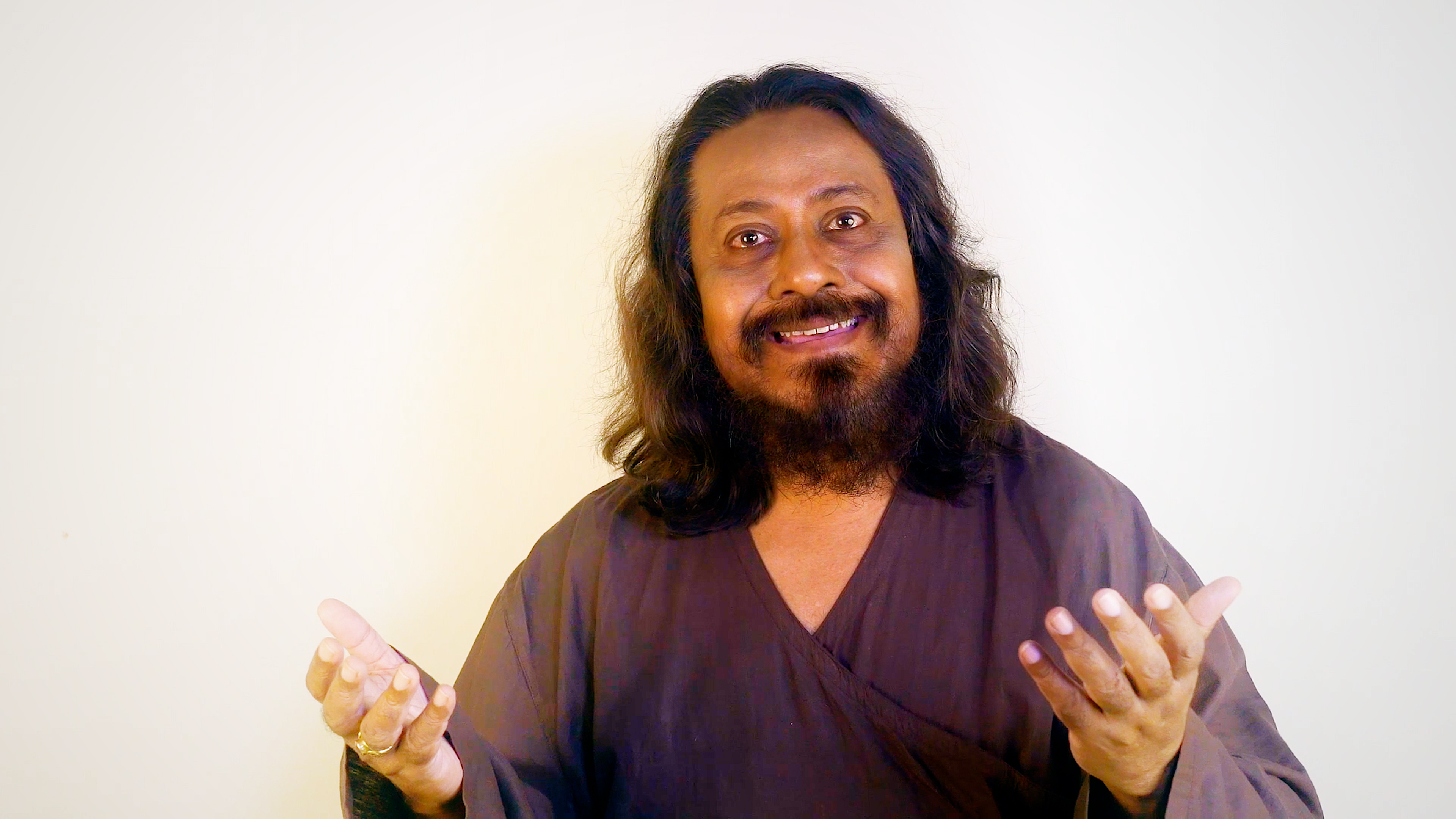 Impressive tributes to Rabindranath Tagore - Jyotirgamaya